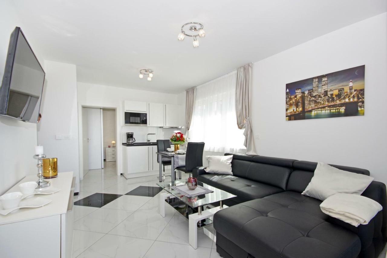 Villa Inis Makarska Dış mekan fotoğraf